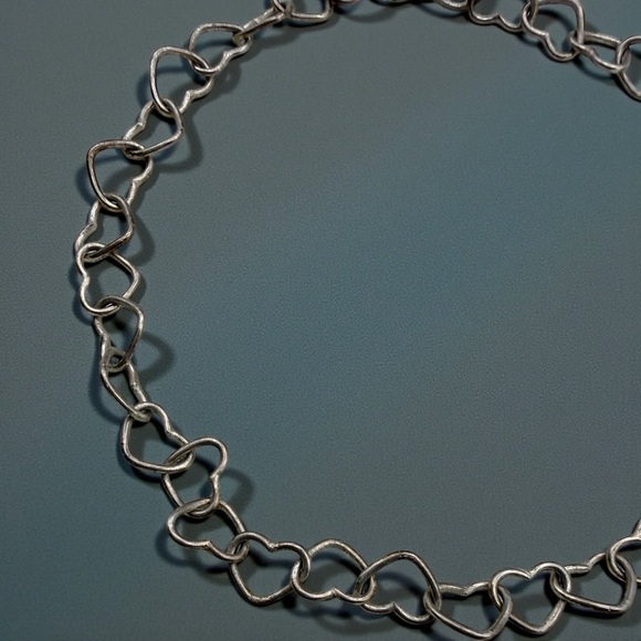 Sterling silver stamped  Silver Heart Bracelet 8 inches long long Vinrage - Picture 3 of 6